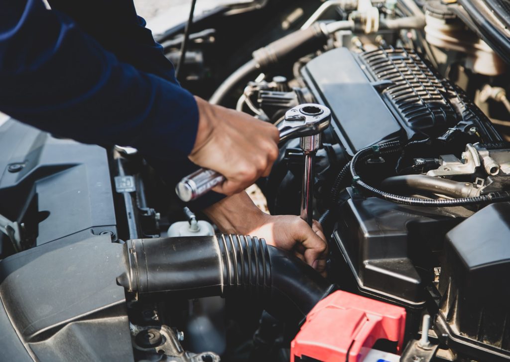 鎌倉オートサービス 湘南エリアを中心に新車中古車販売・買取・車検・修理・鈑金・塗装を行っています。