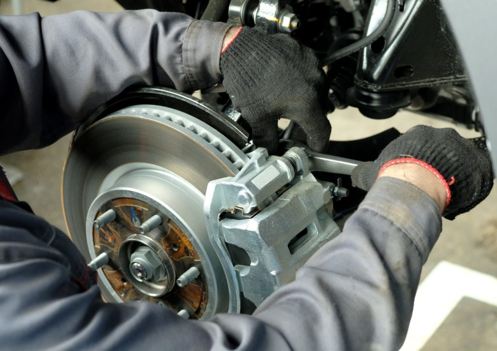 鎌倉オートサービス 湘南エリアを中心に新車中古車販売・買取・車検・修理・鈑金・塗装を行っています。